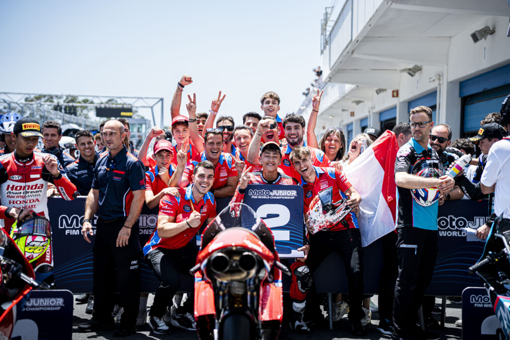 Team_Monlau_Motul_carrera_Estoril_2026_1
